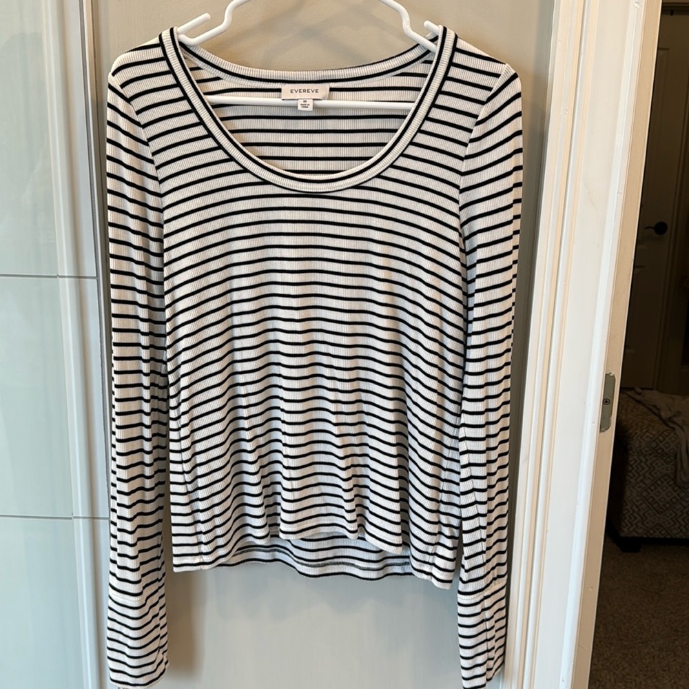 Evereve long sleeve